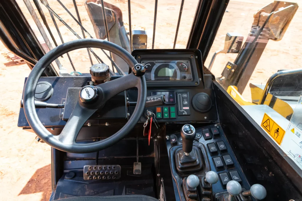 detail telescopic handler tx 4017 gehl 012