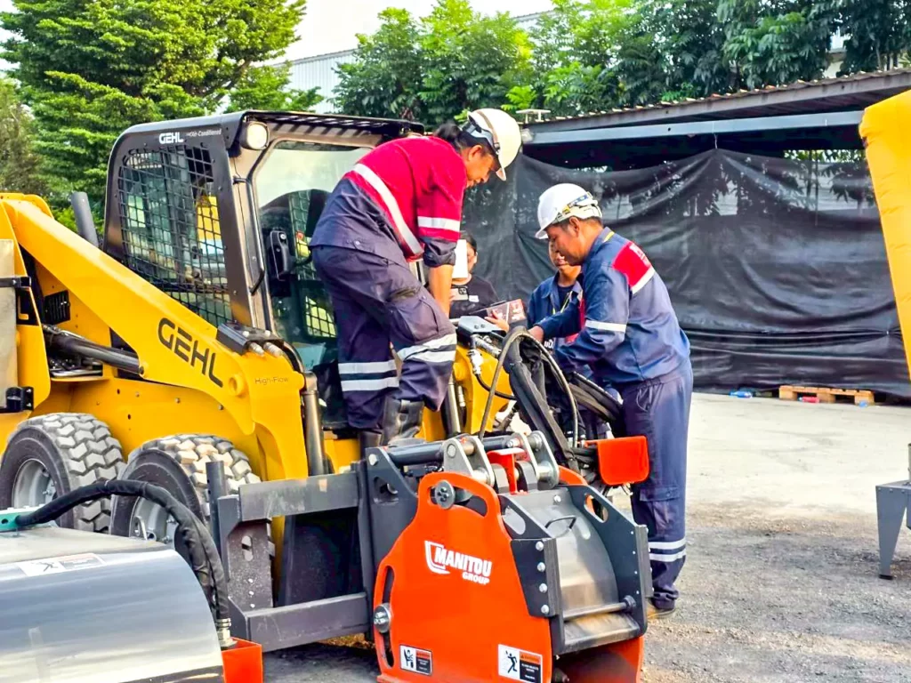 LINE ALBUM งาน GEHL 141168 251118 2