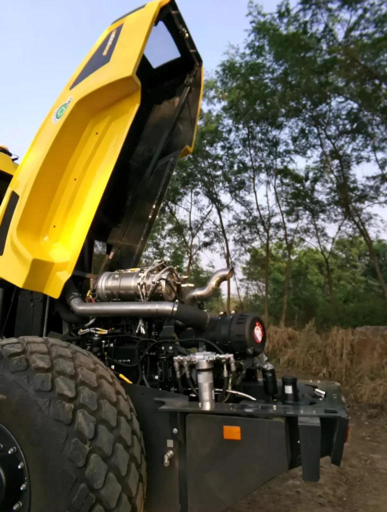 imgi 33 2024 11 BW212 5CL 001