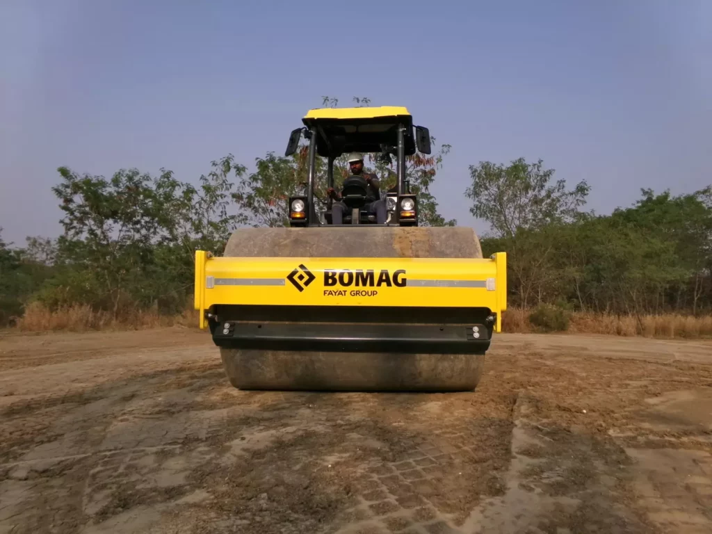 imgi 34 2024 11 BW212 5CL 003