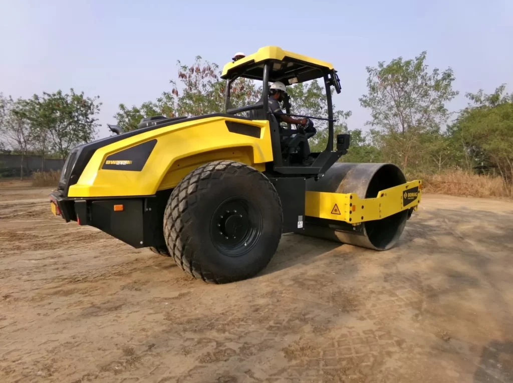 imgi 36 2024 11 BW212 5CL 004