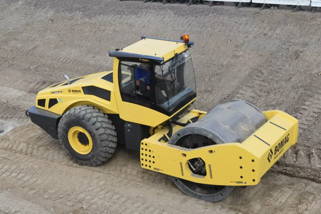 imgi 39 740530935B 180889